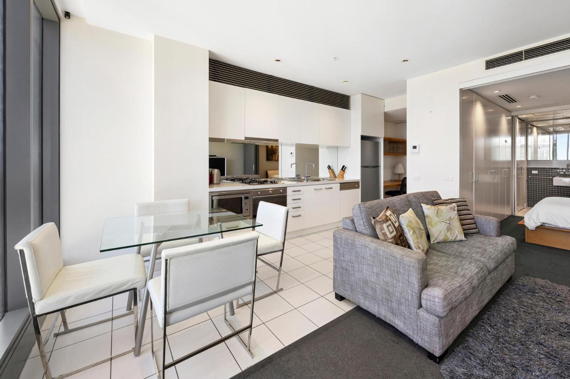 Luxury Designer Suite In Most Prestigious Location In Melbourne City Exterior foto